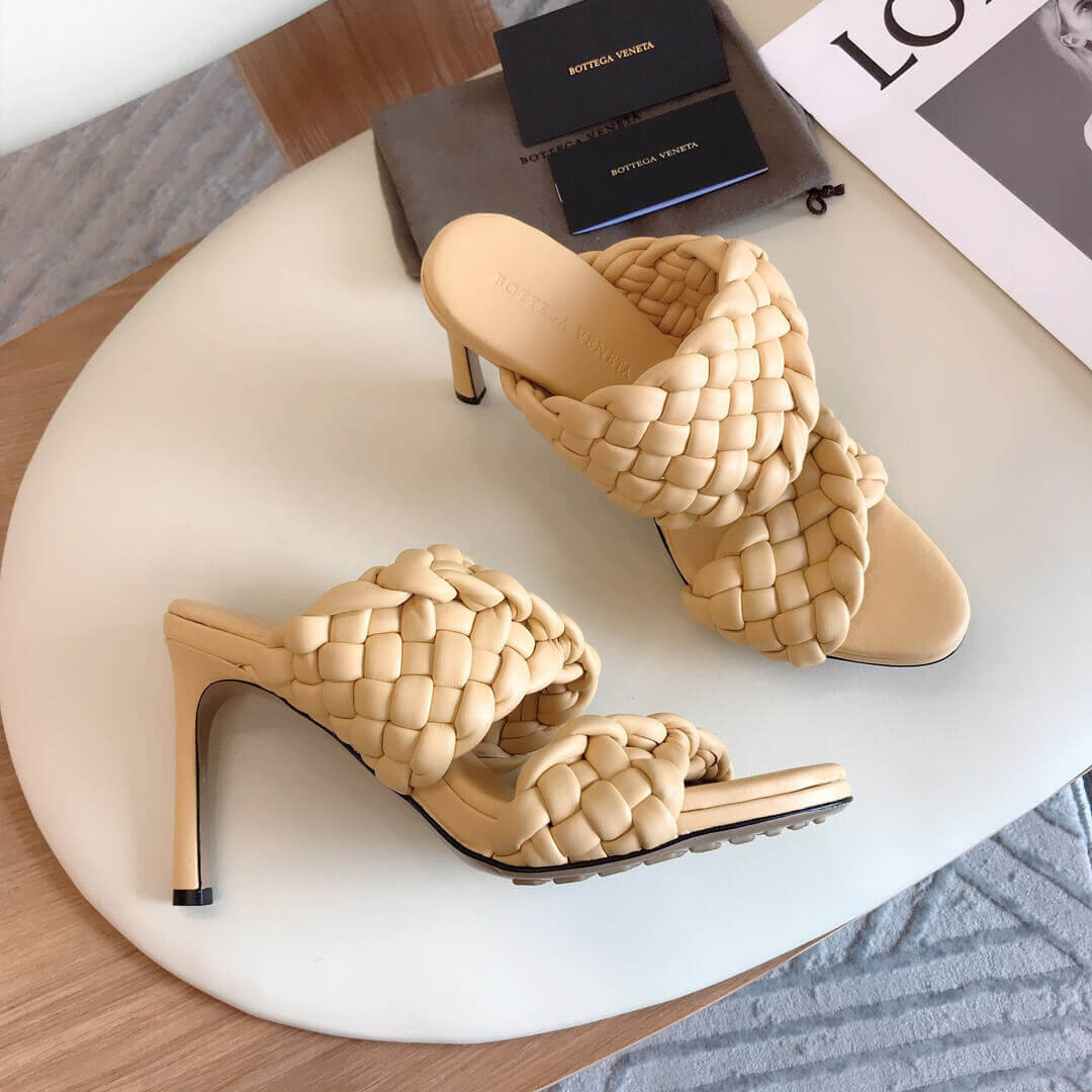 Bottega Veneta BV Curve Sandals 618757 Beige