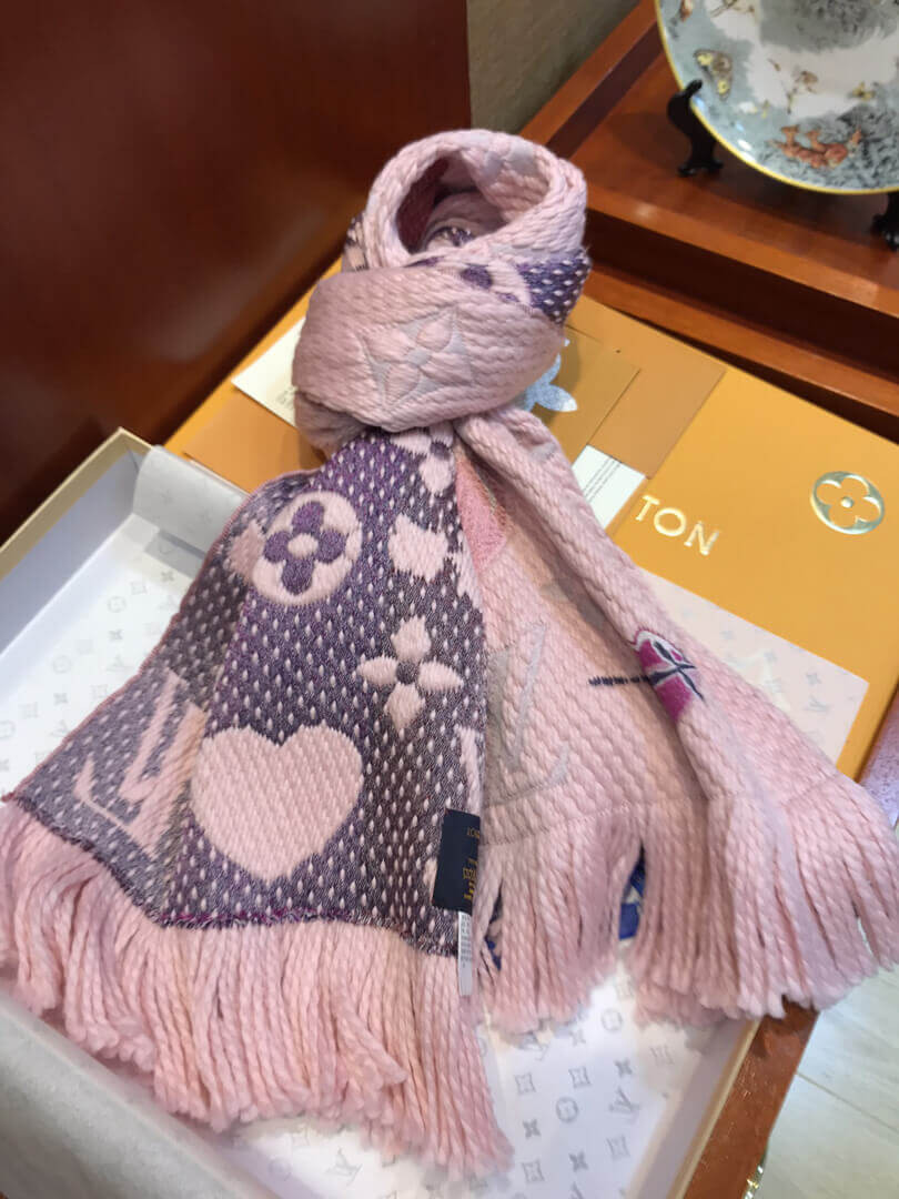Louis Vuitton Logomania A La Folie Scarf M71587