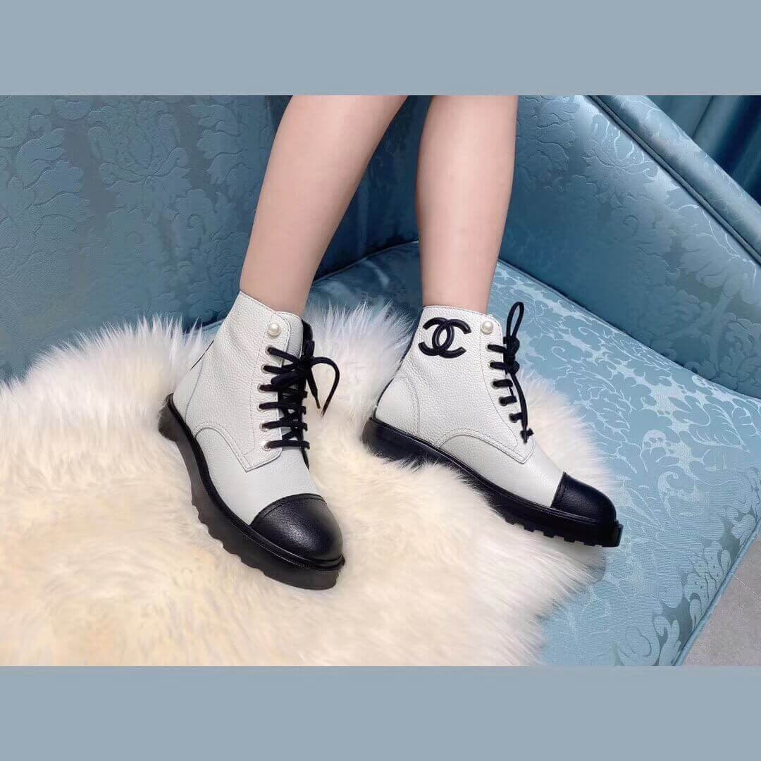 Chanel Pearl Embellished Ankle Boots G36209 Black/White