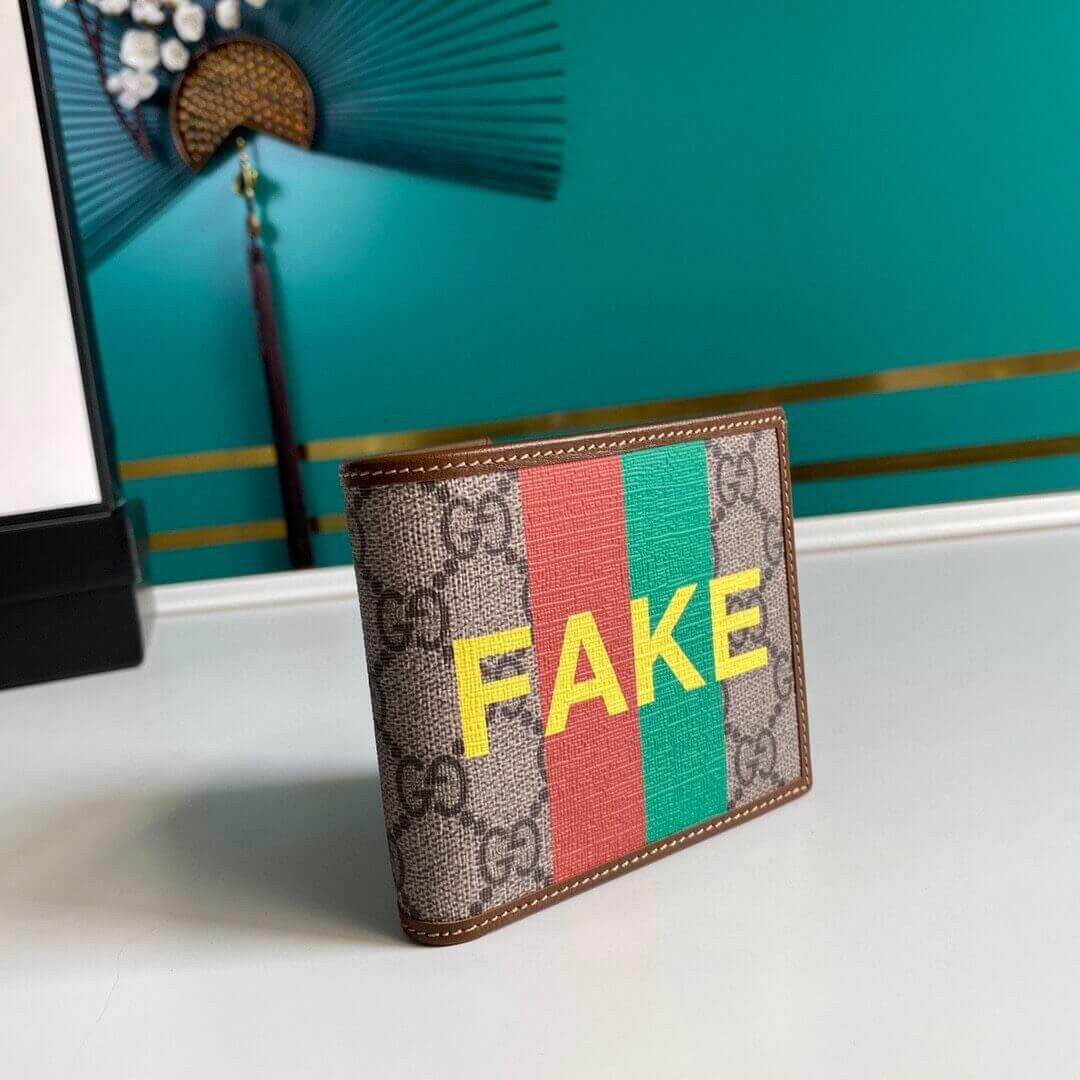 Gucci Fake/Not Print Billfold Wallet 636166