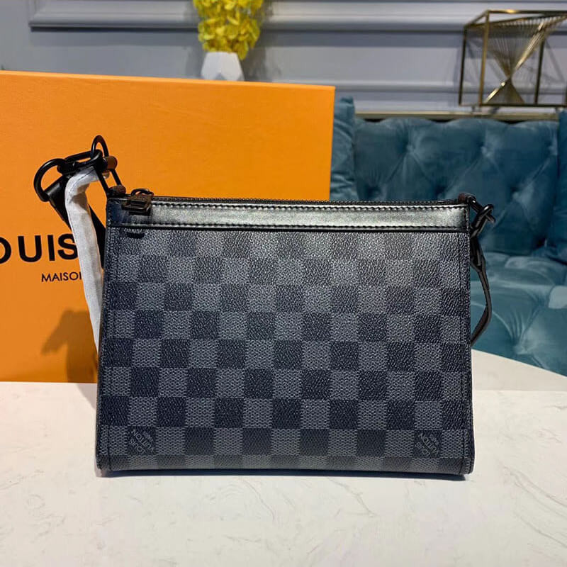 Louis Vuitton Damier Graphite Canvas Triangle Messenger M54330