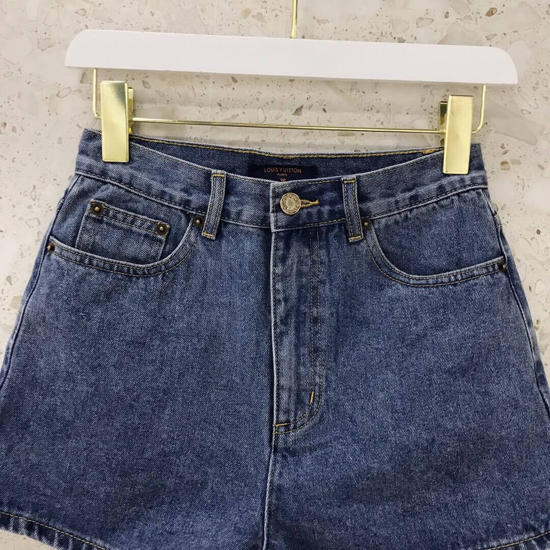 Louis Vuitton Stretch Denim Mini Shorts 1A82VK