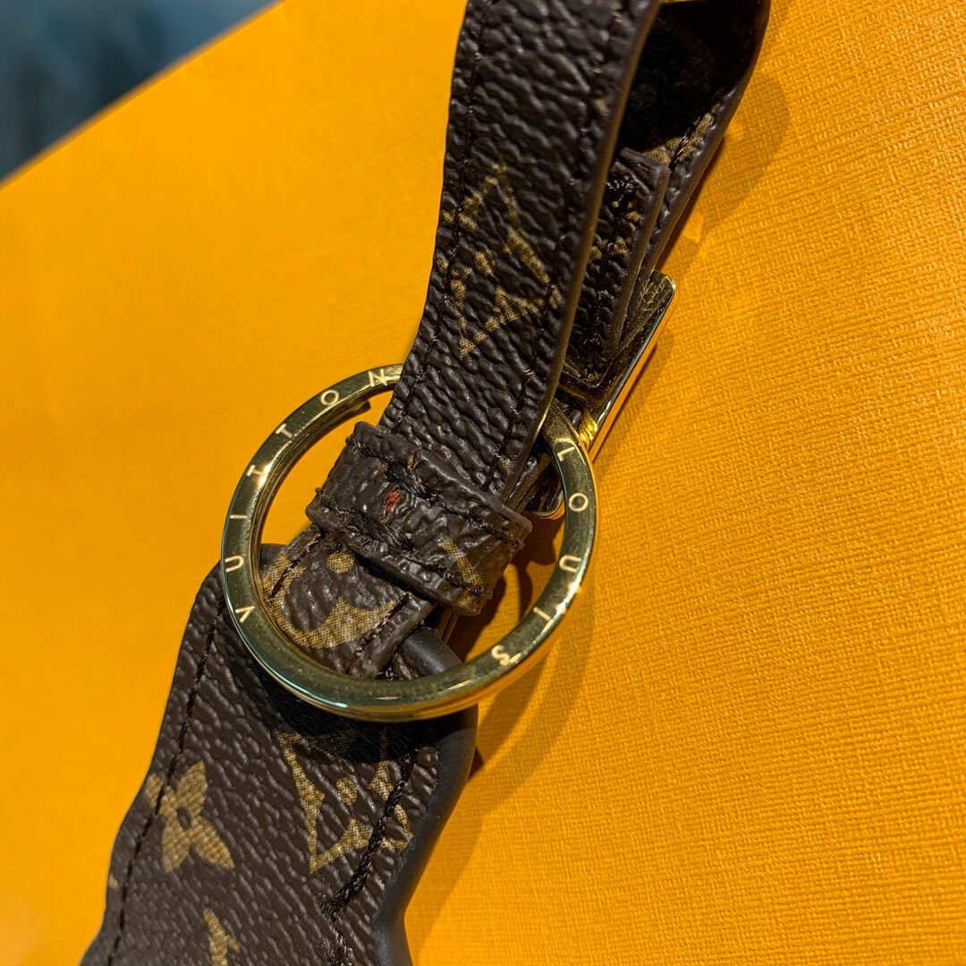 Louis Vuitton Bag Charm And Key Holder M69013