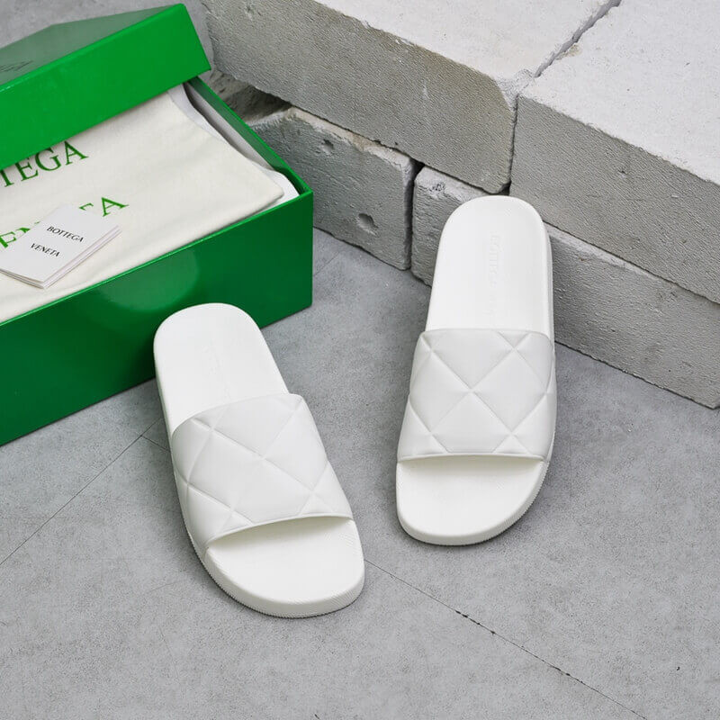 Bottega Veneta BV Slider Sandals 640050