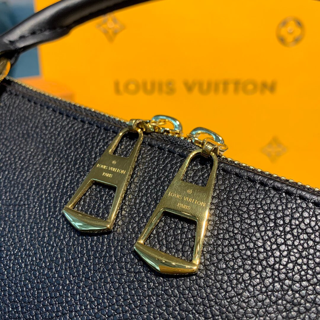 Louis Vuitton V Tote BB M44845 M44418 M44419 M44937