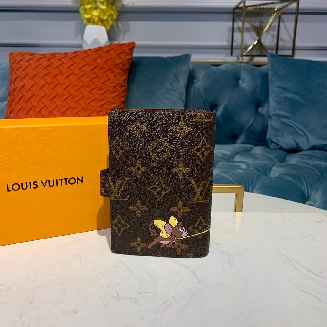Louis Vuitton Tom and Jerry Print Small Ring Agenda Cover R20005