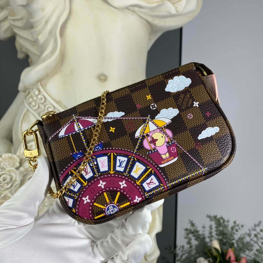 Louis Vuitton Christmas Animation 2020 Mini Pochette Accessoires N60402