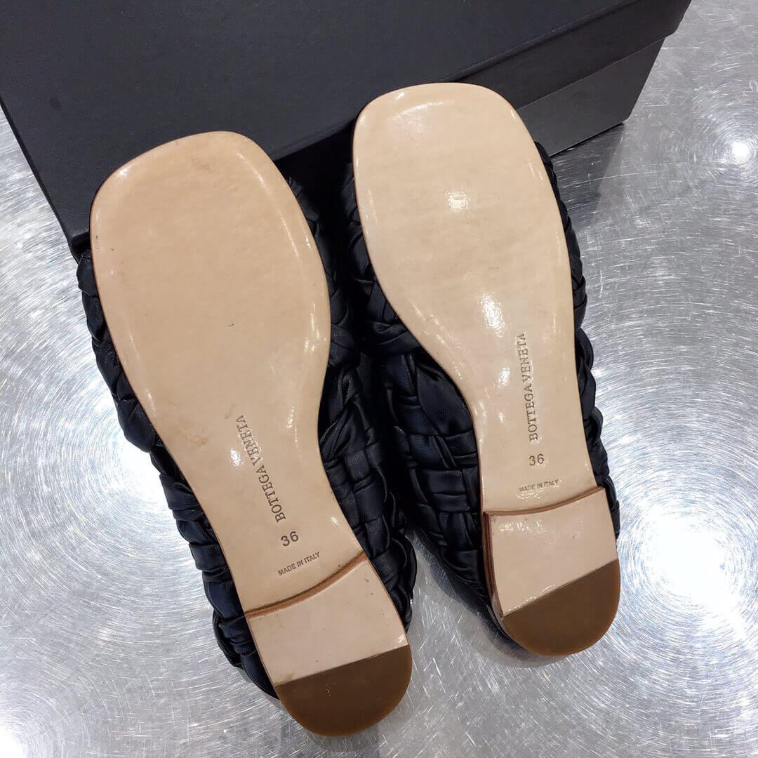 Bottega Veneta BV Board 631935