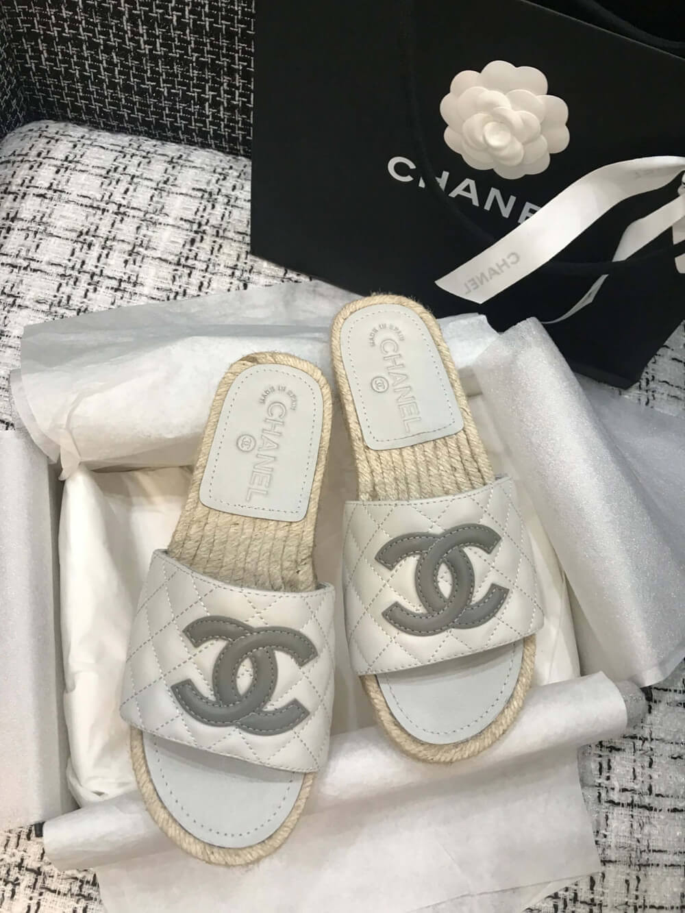 Chanel CC Quilted Mules G35604 White/Grey