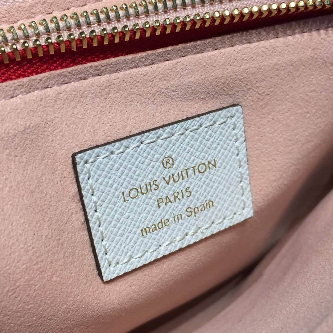 Louis Vuitton Double Zip Pochette M67561