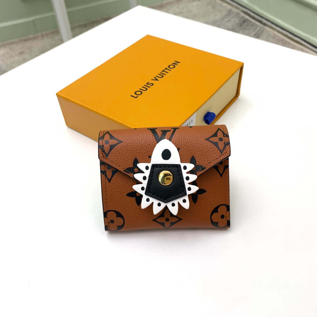 Louis Vuitton LV Crafty Zoe Wallet M69511