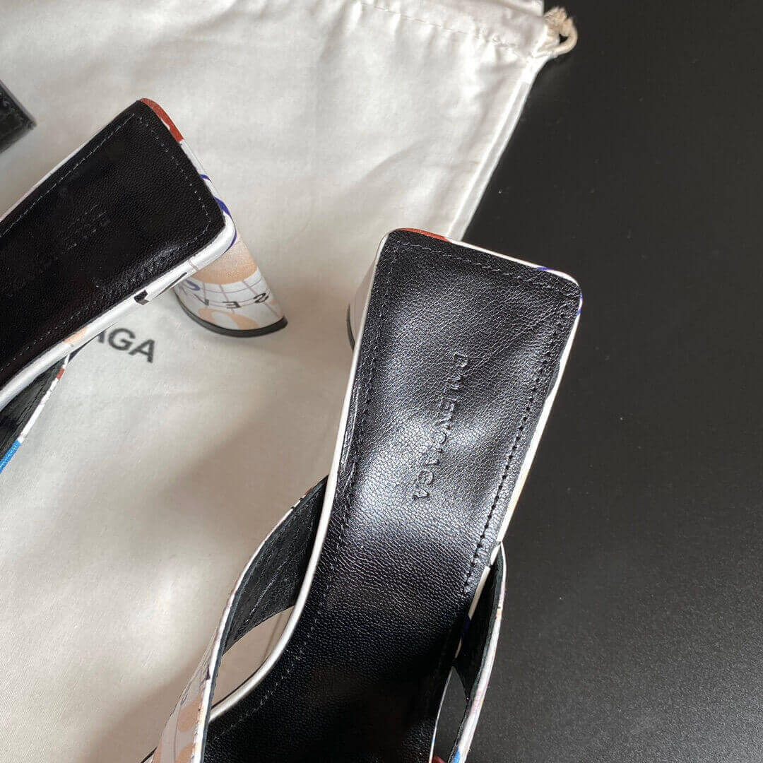 Balenciaga Logo T-bar sandals 434344-2