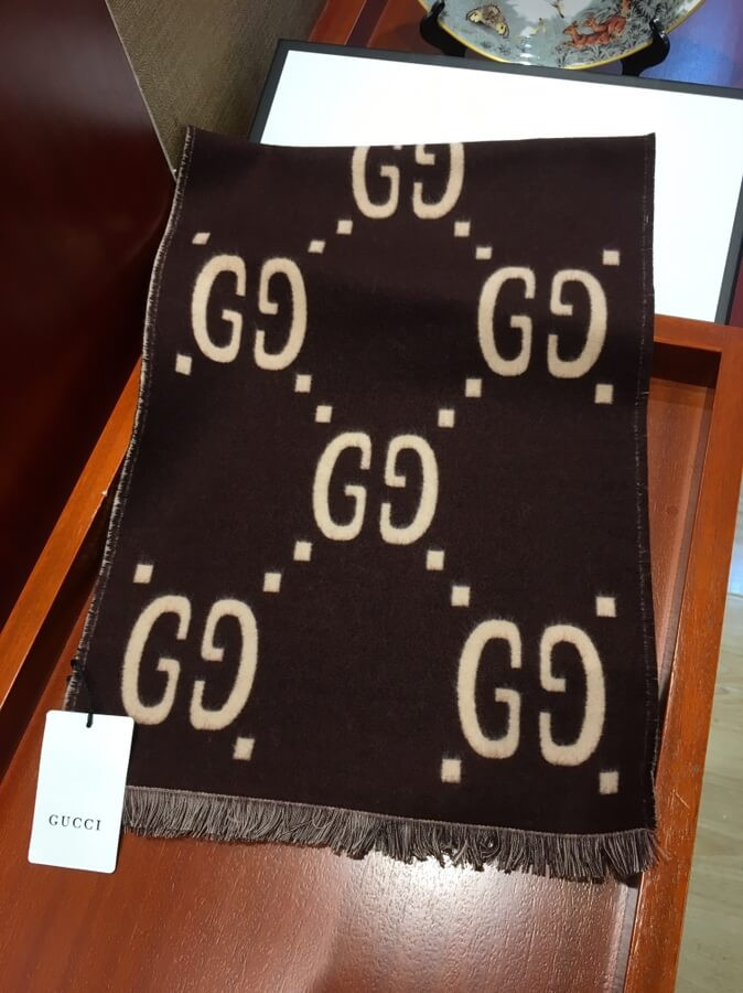 Gucci GG Jacquard Wool Silk Scarf 495592 Black/Beige