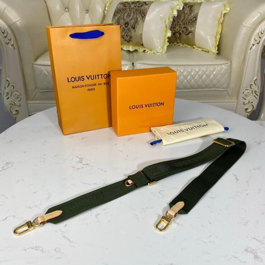 Louis Vuitton Bandoulière J02472