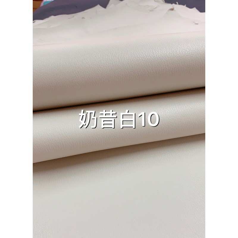 Hermes makes exclusive leather French sheep Chevre Mysore:White