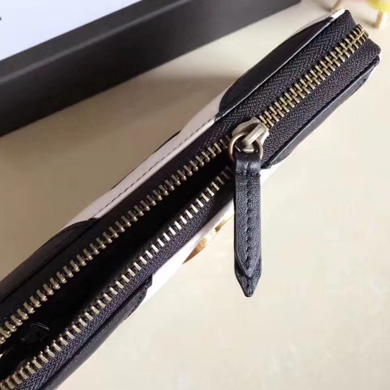 Gucci GG Marmont Zip Around Wallet 443123 Black / White