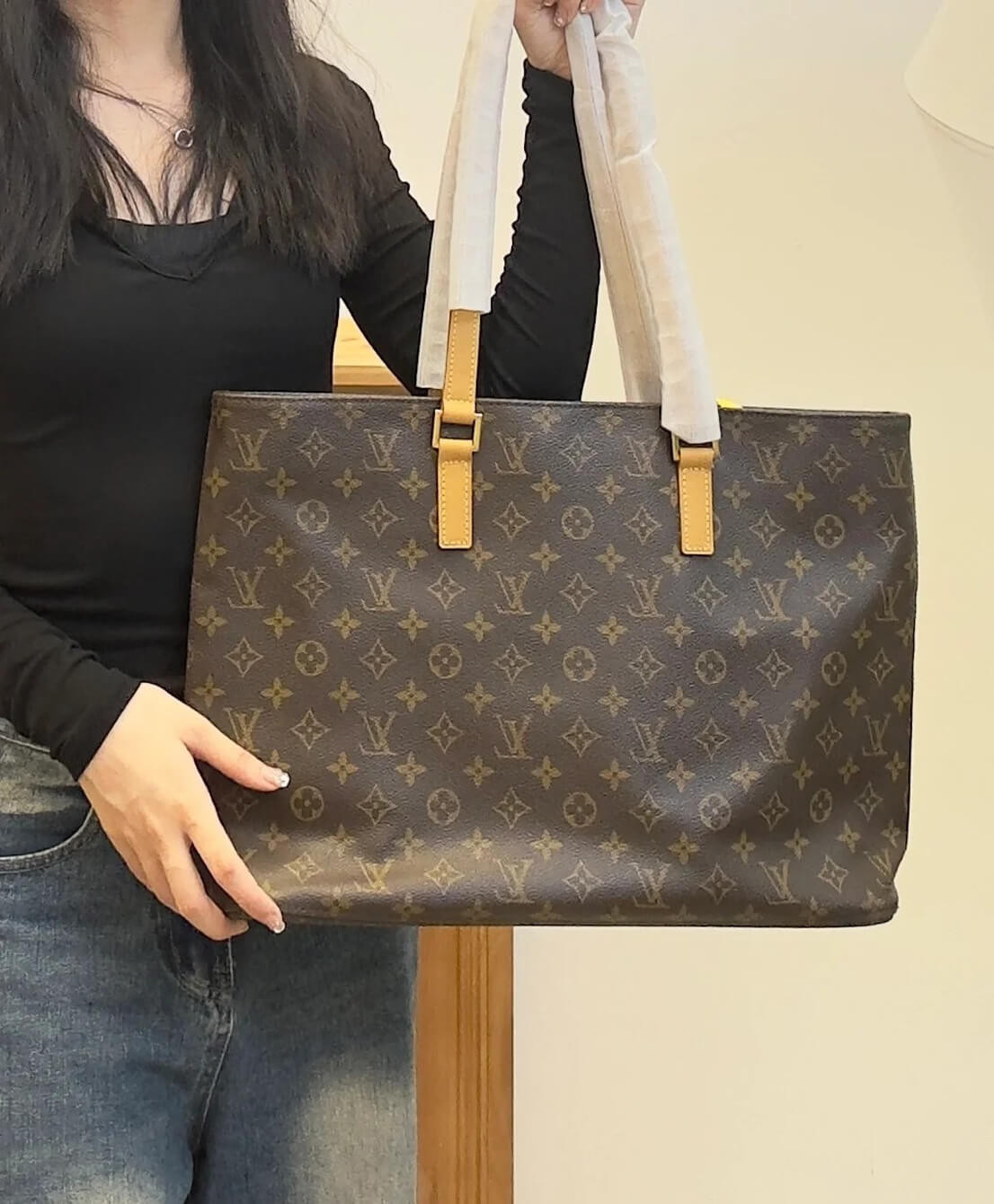 Louis Vuitton Monogram Luco Tote Bag M51155