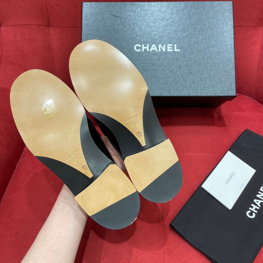 Chanel Patent Calfskin Loafers Black