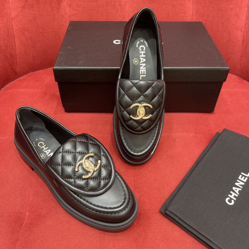 Chanel Black Lambskin Loafer G36646