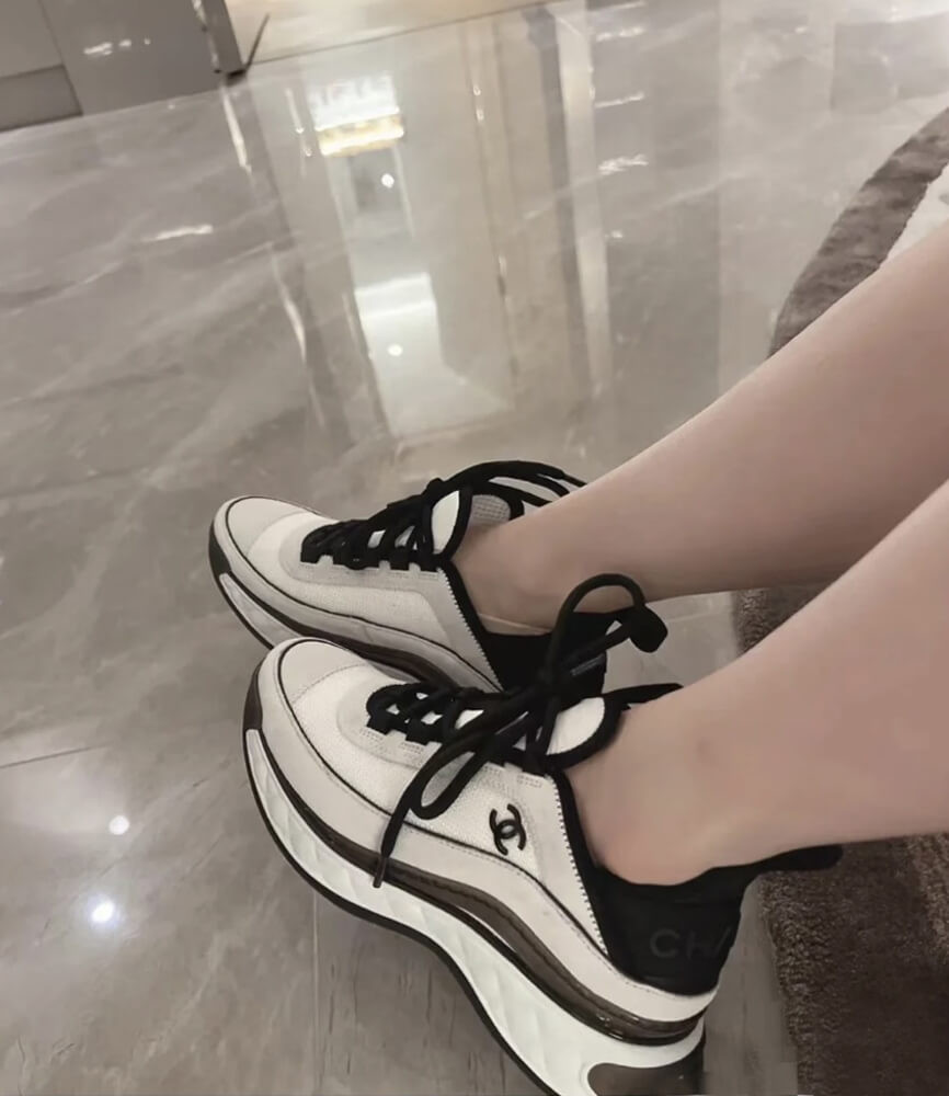 Chanel Suede Calfskin Mixed Fibers CC Sneakers G39070