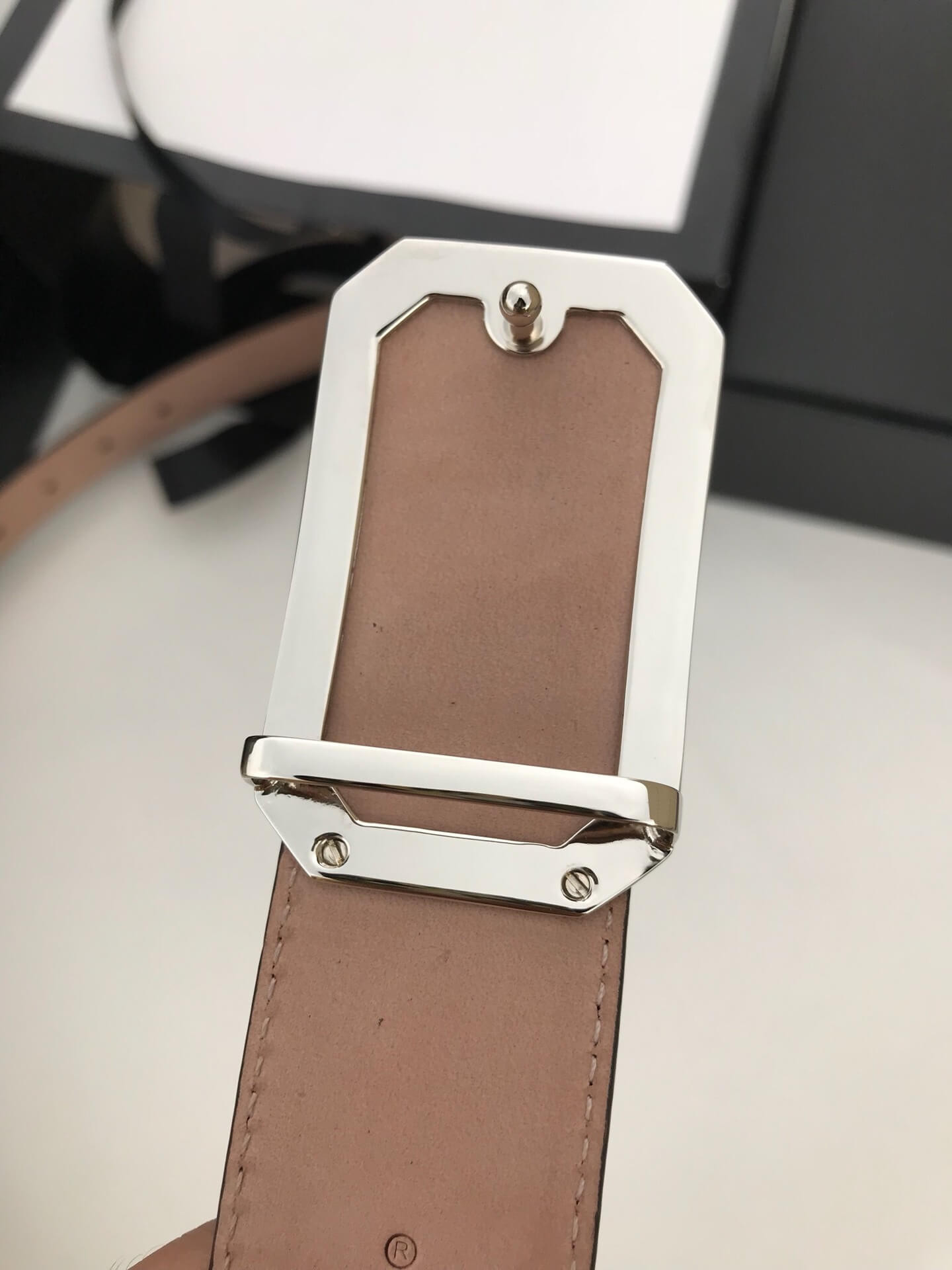 Gucci Signature Leather Belt 403941