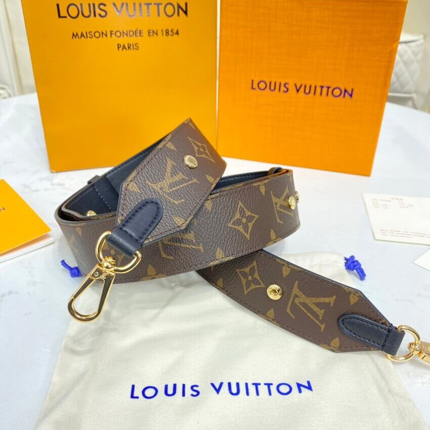 Louis Vuitton Monogram Canvas Bandoulière J02465