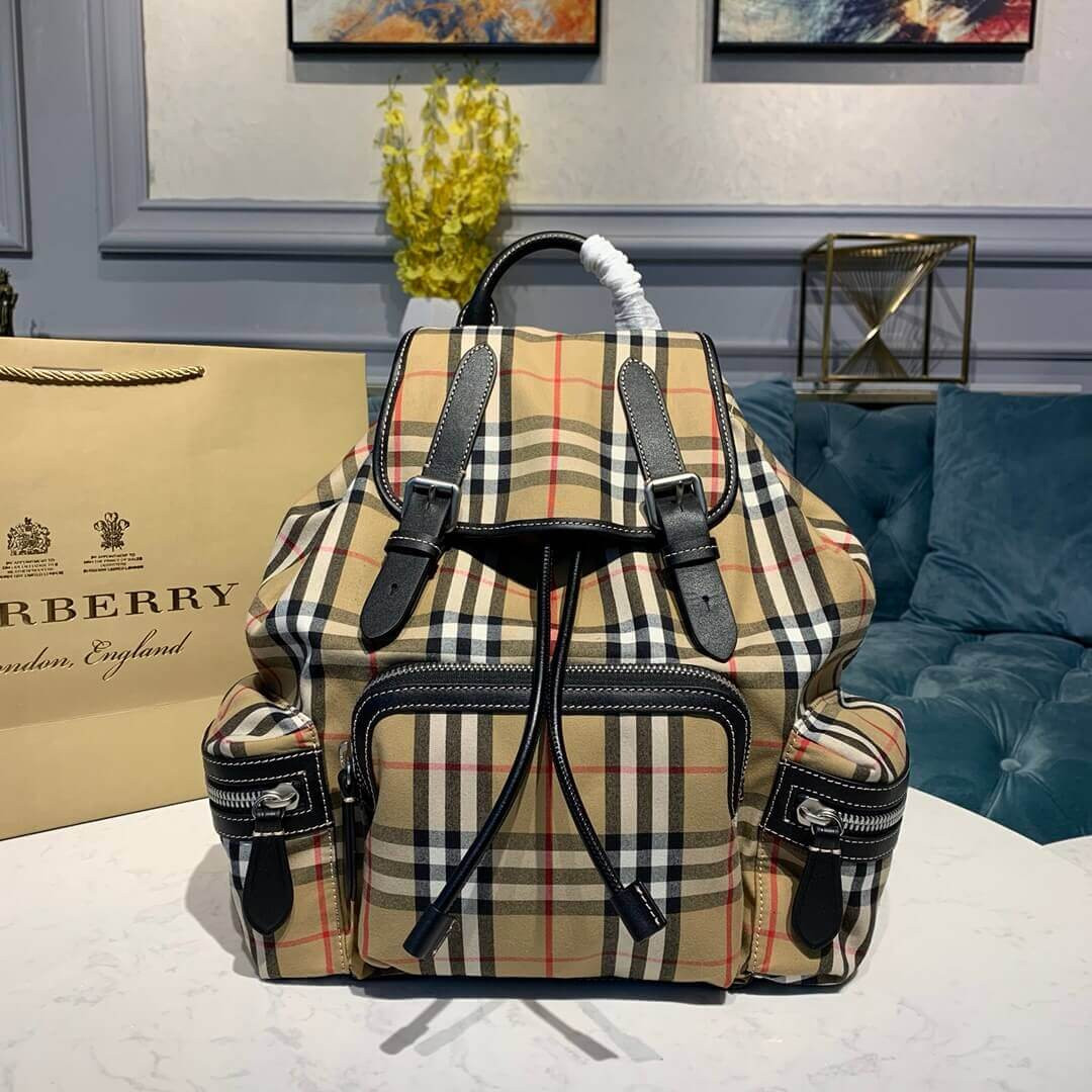 Burberry The Medium Crossbody Rucksack In Vintage Check 40731121
