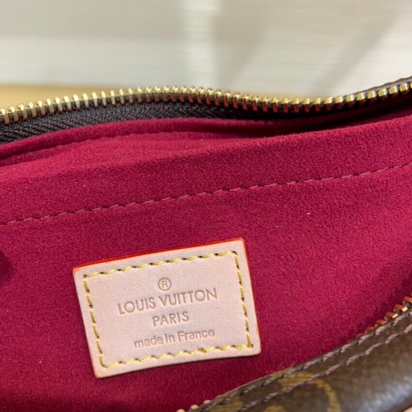 Louis Vuitton Monogram Canvas Croissant PM M51511