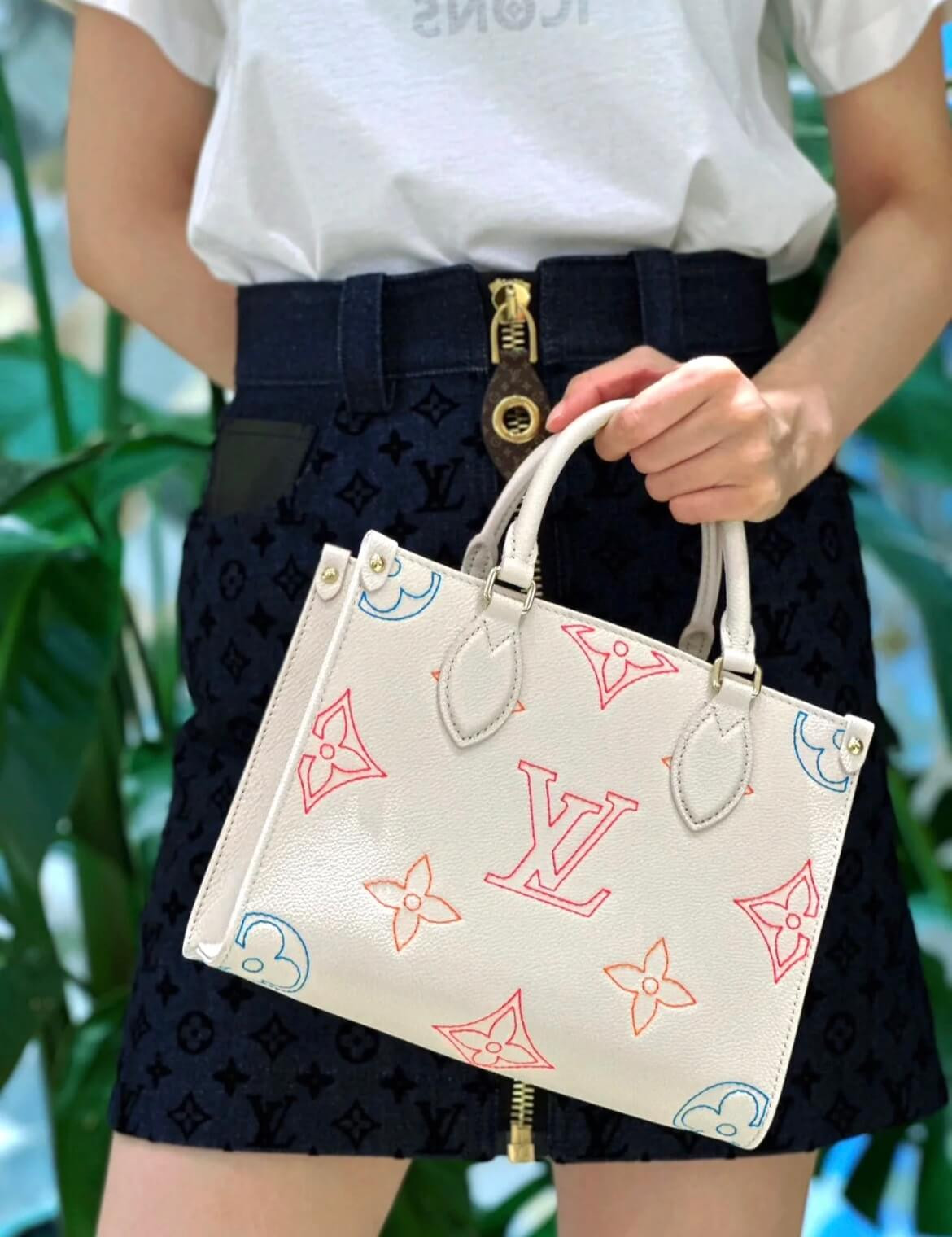 Louis Vuitton OnTheGo PM Flower Patterns M46629