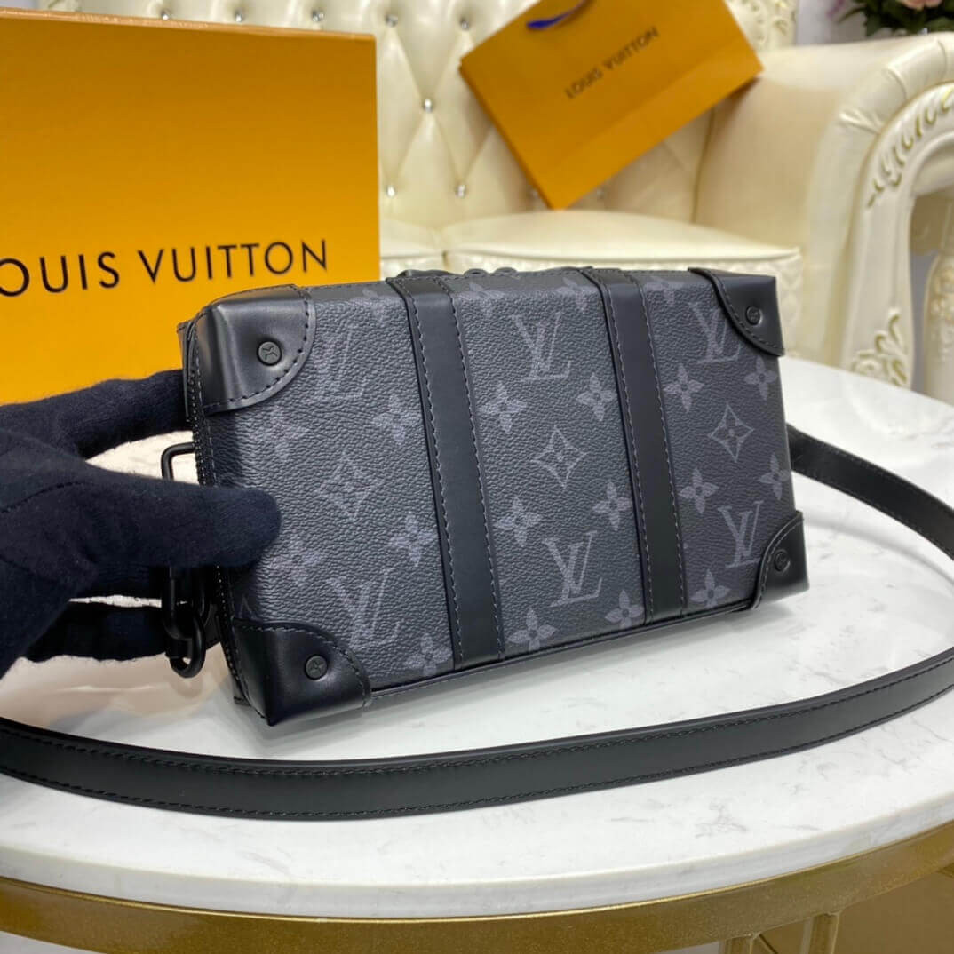 Louis Vuitton Trunk Wallet M69838