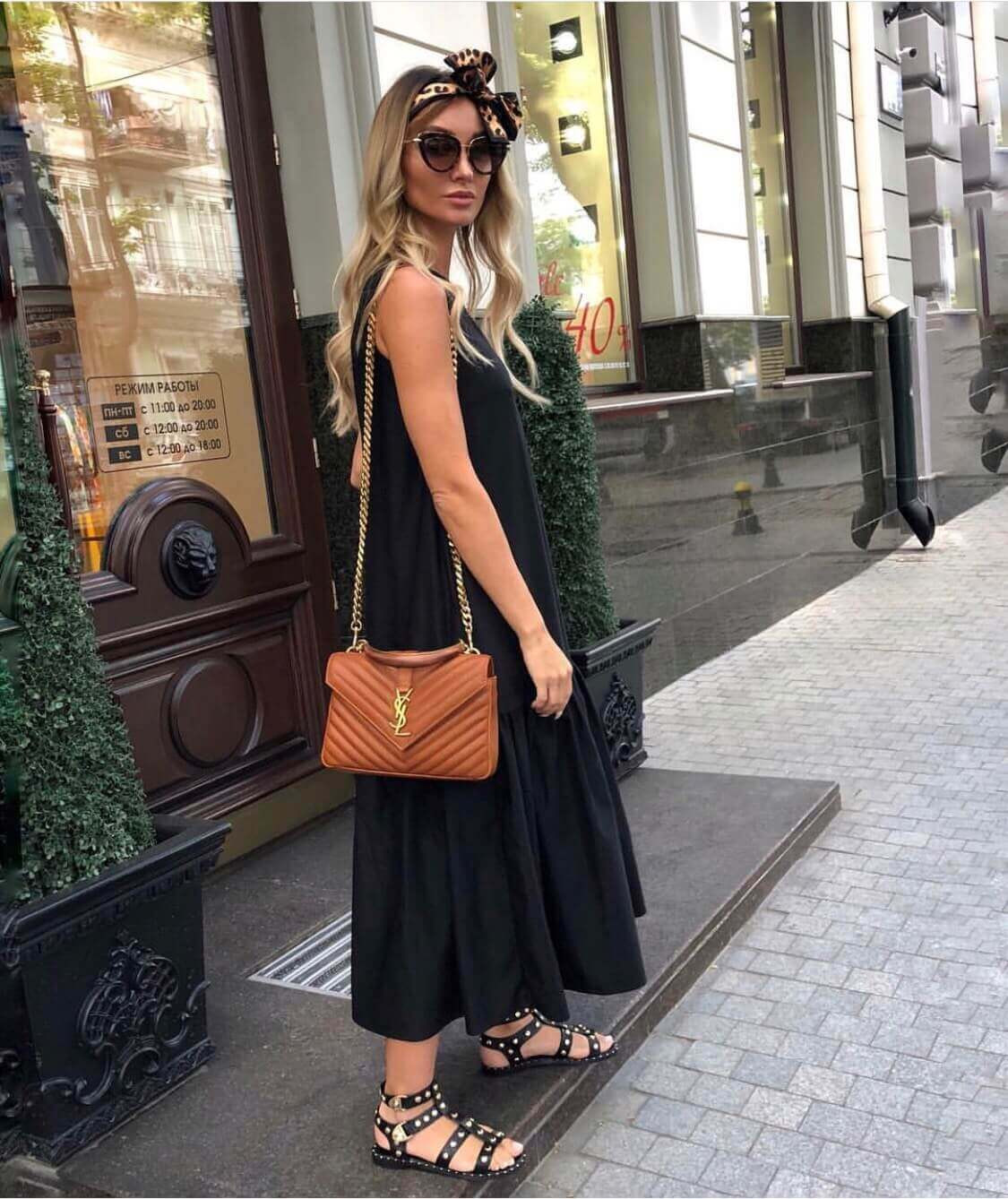 YSL Saint Laurent Medium Monogramme College Bag With Wooden Handle 500839