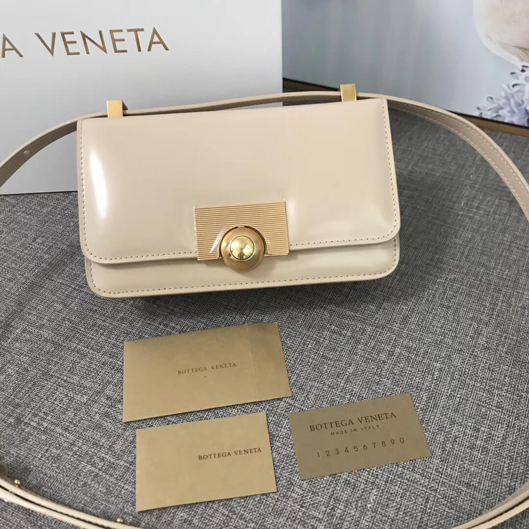 Bottega Veneta Mini Bv Classic Bag 587222