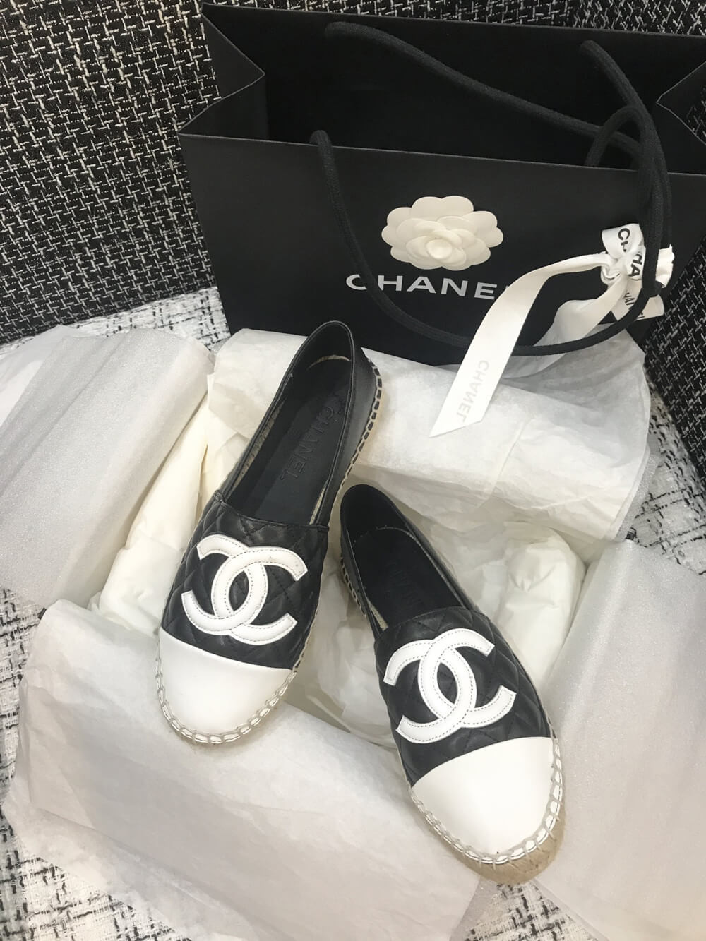 Chanel CC Quilted Espadrilles G29762 Black/8White