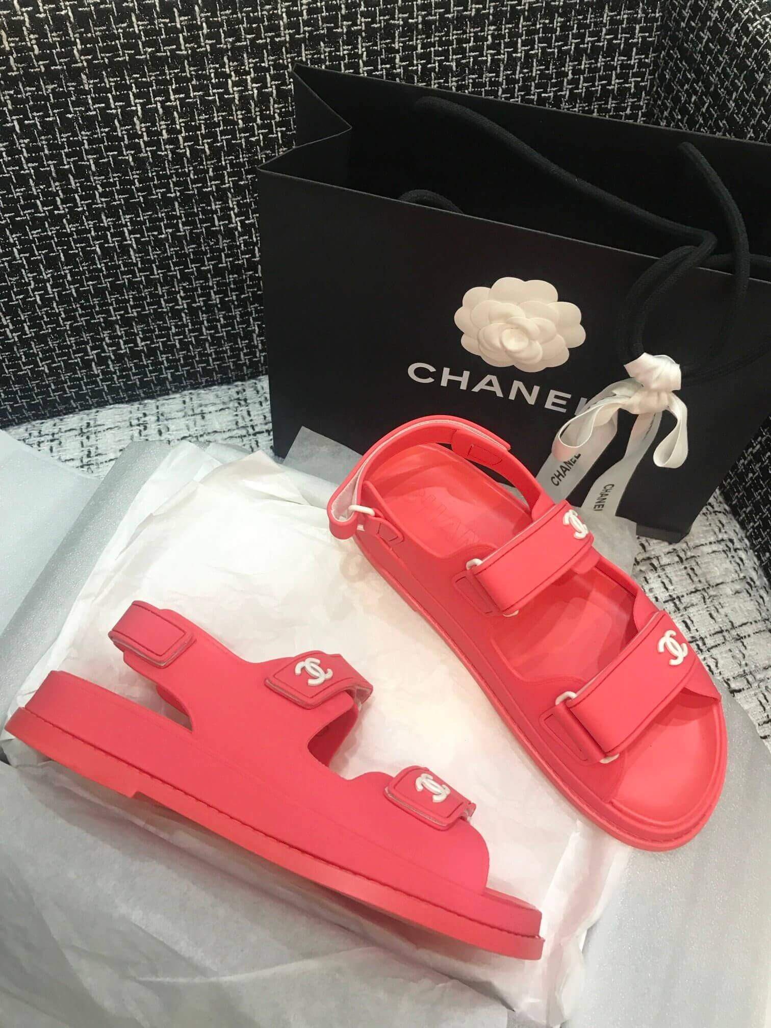 Chanel Velcro Sandals G31848 Rosy