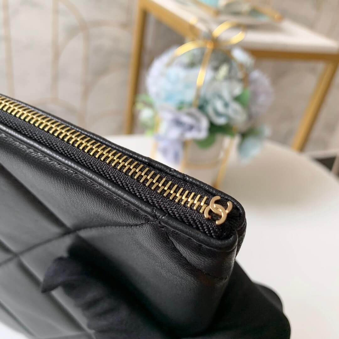 Chanel Larger Zip Pouch 31531-1