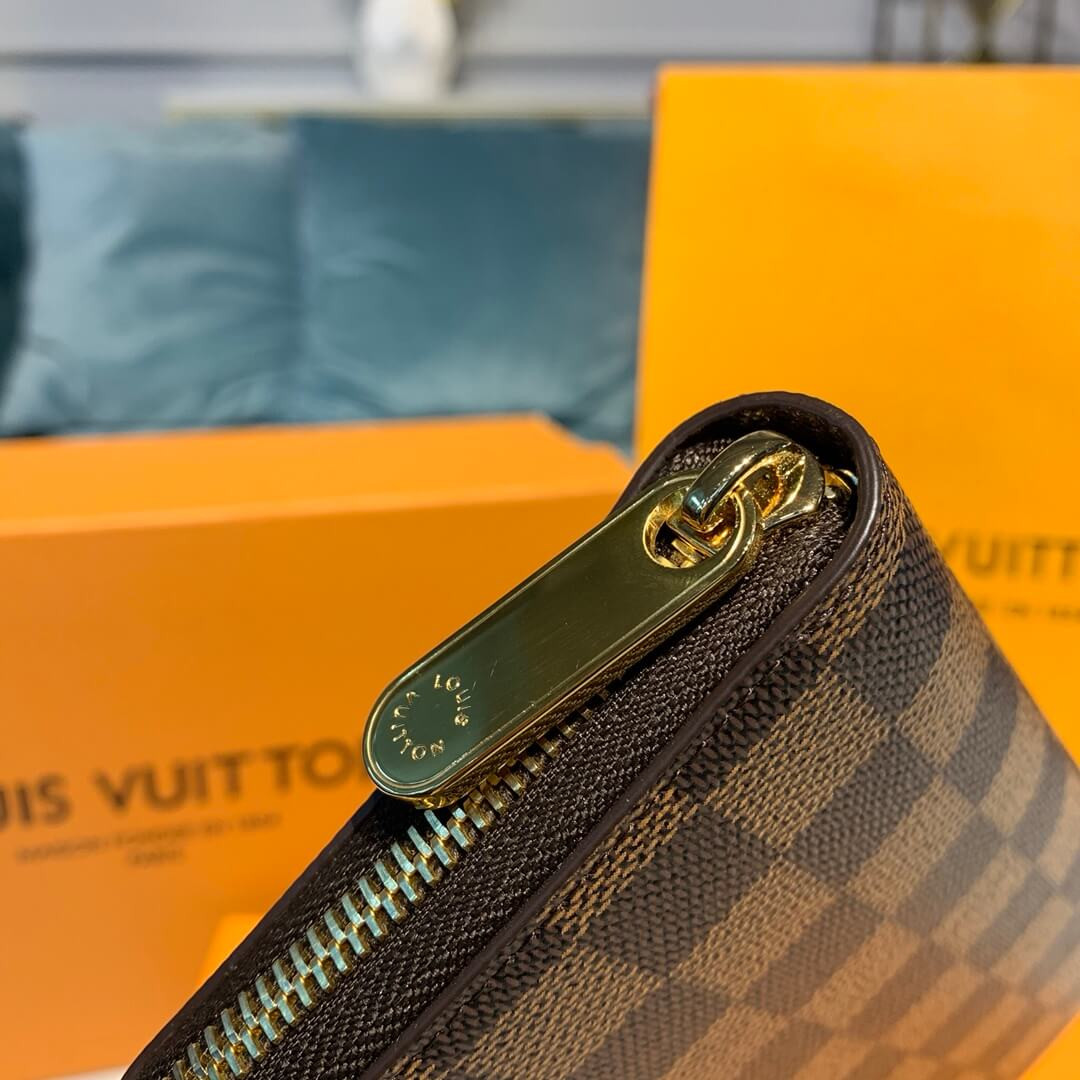 Louis Vuitton Damier Ebene Canvas Zippy Wallet N41661