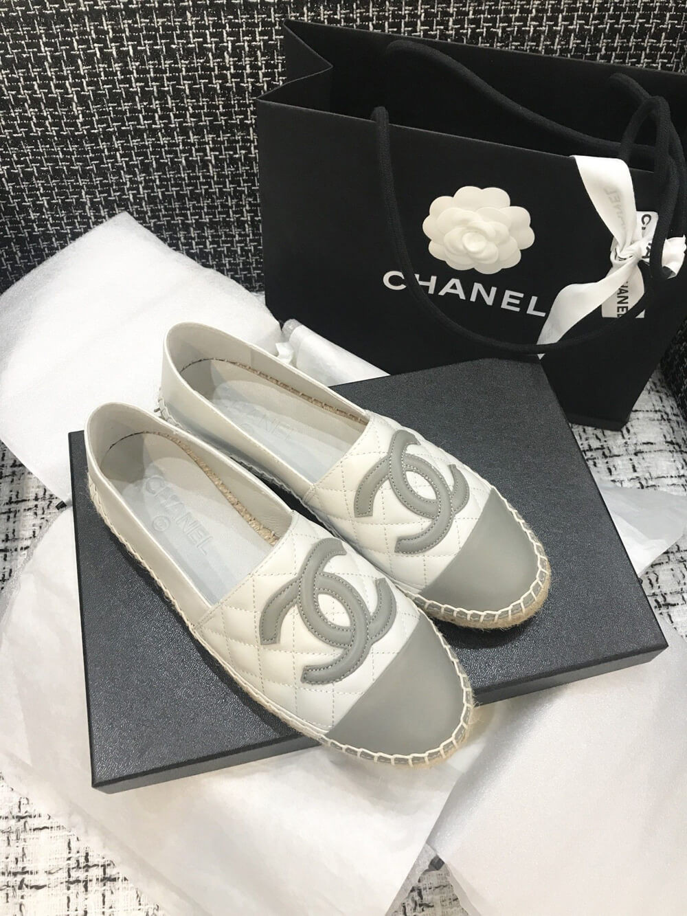 Chanel CC Quilted Espadrilles G29762 White/Grey