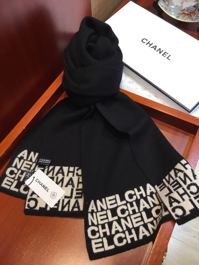 Chanel Cashmere Scarf AA0823
