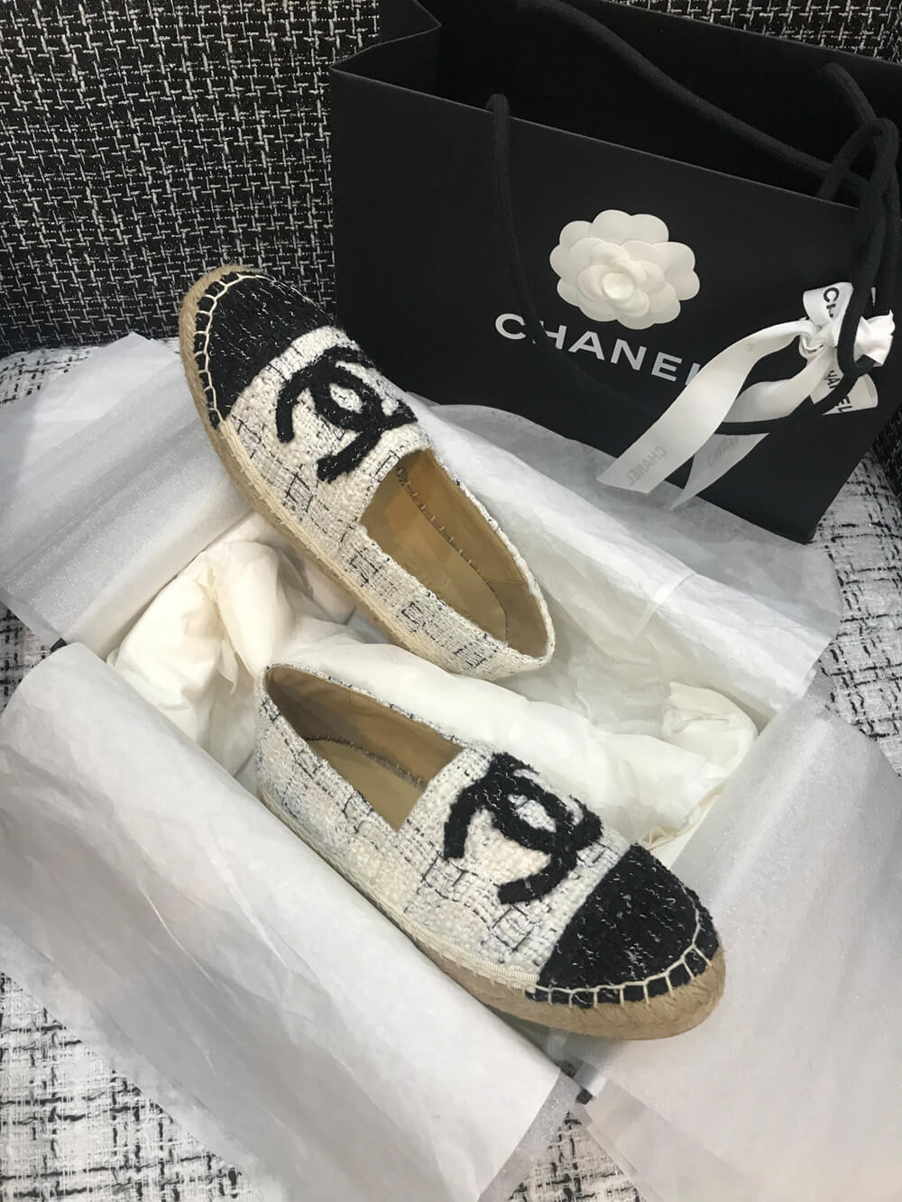 Chanel Tweed Espadrilles G29762 White/Black