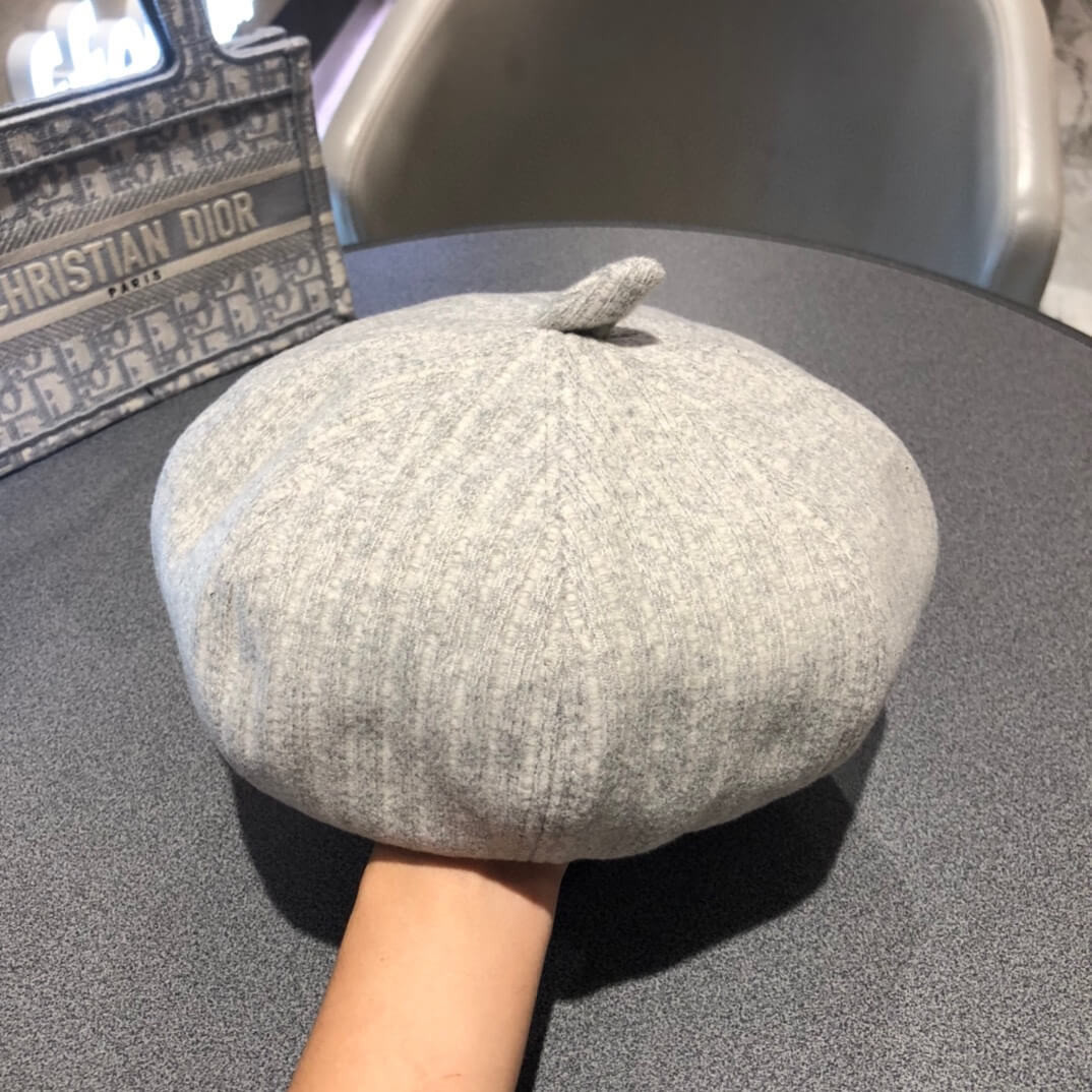 Chanel Wool Beret D015