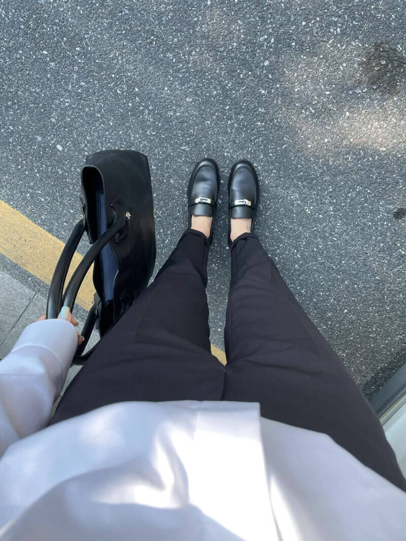 Hermes Calfskin Kelly Destin Loafer H212114 Black