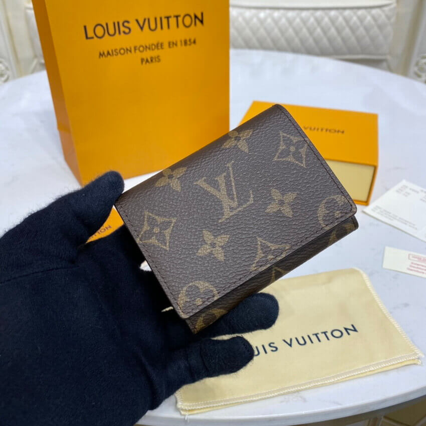 Louis Vuitton Monogram Envelope Business Card Holder M63801