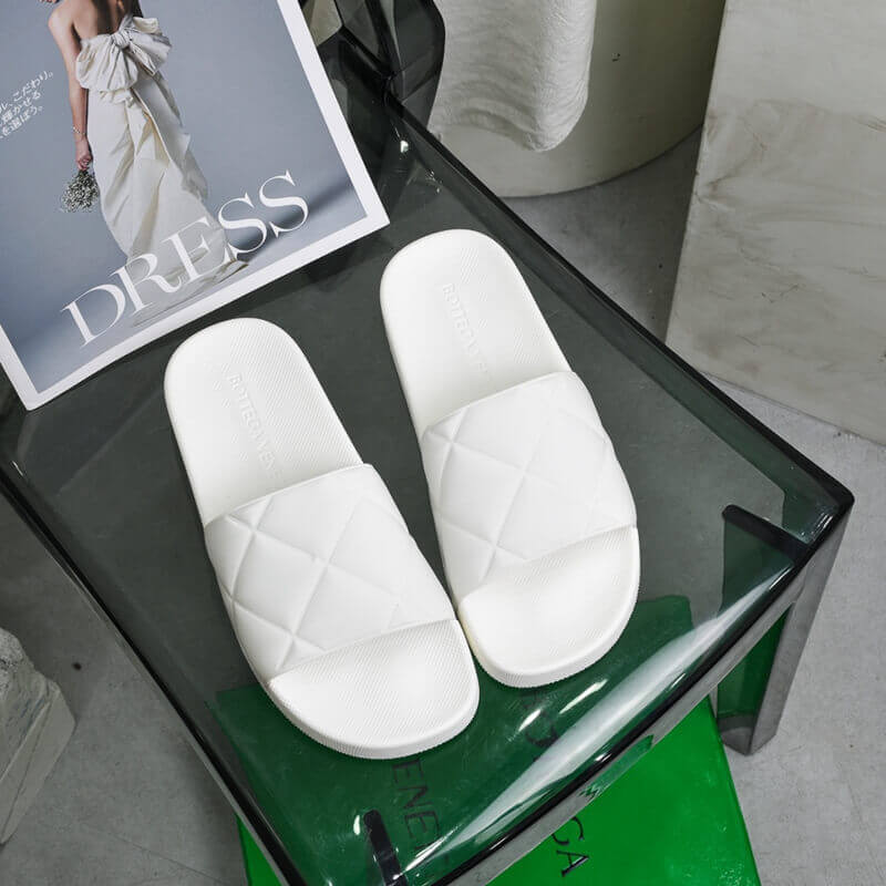 Bottega Veneta BV Slider Sandals 640050