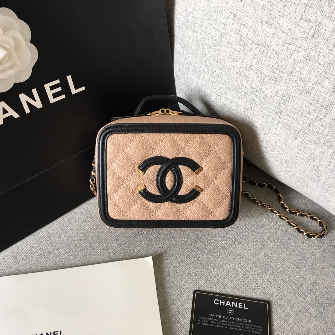 Chanel Quilted Caviar Small Vanity Case A93342