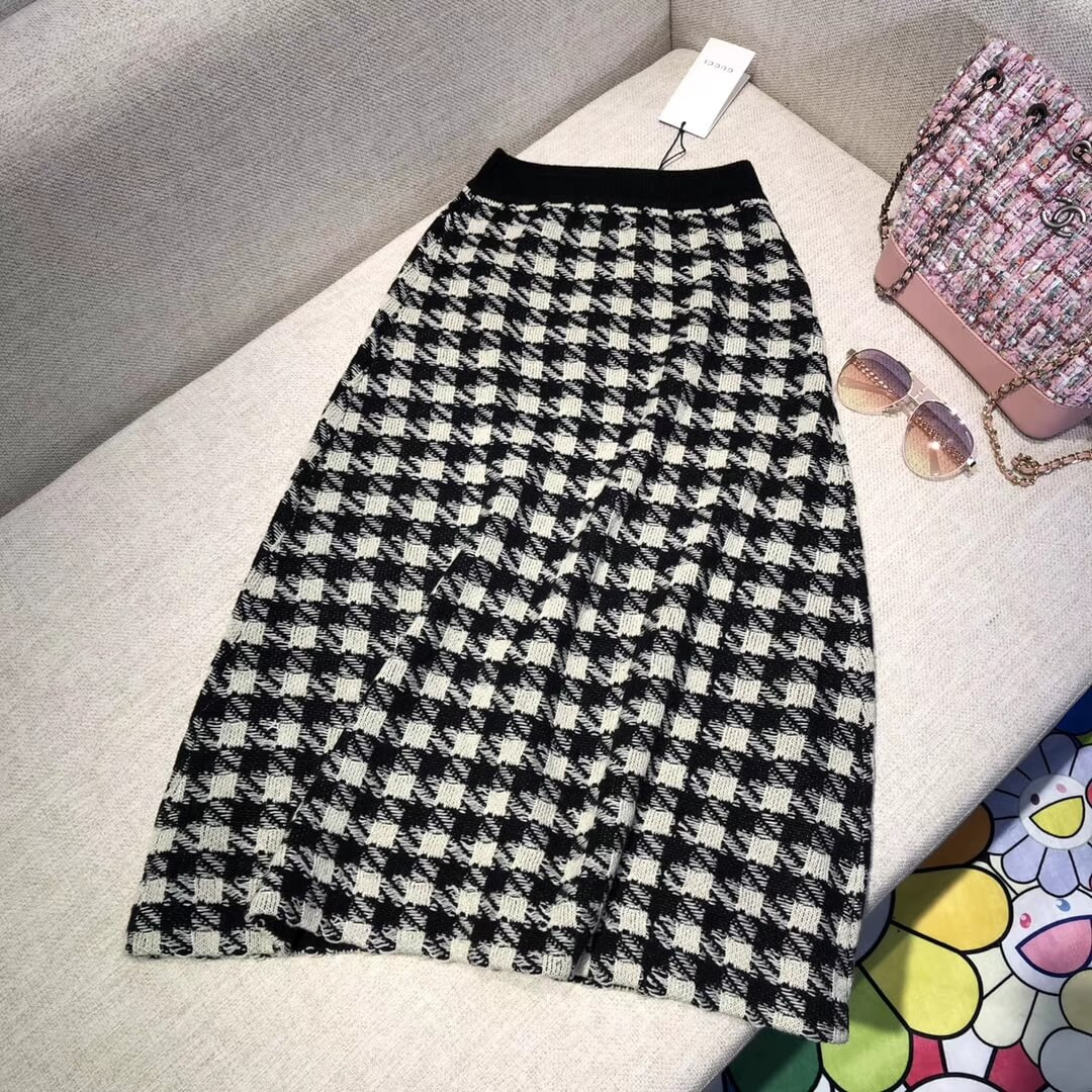 Gucci Houndstooth Skirt 582744