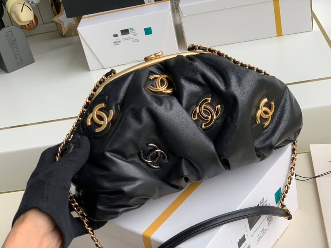 Chanel Calfskin Clutch AS2137