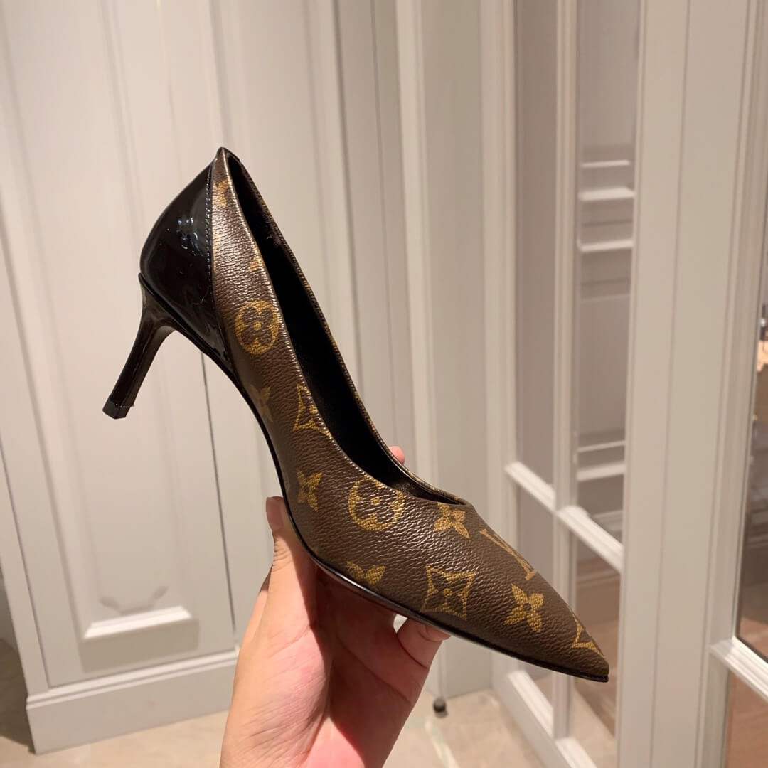 Louis Vuitton Cherie Pump 1A4W3Z