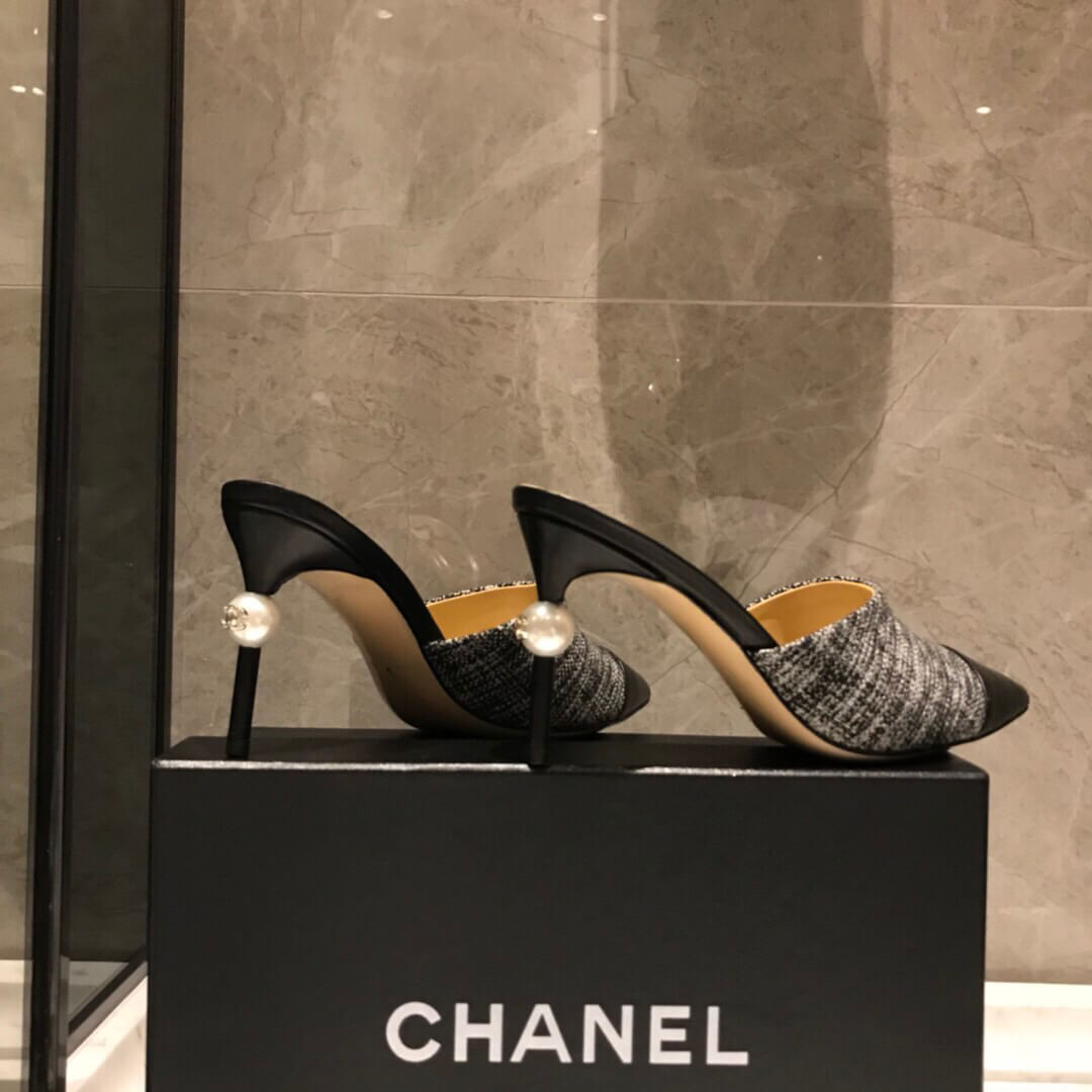 Chanel CC Tweed Pearl Mules G383421