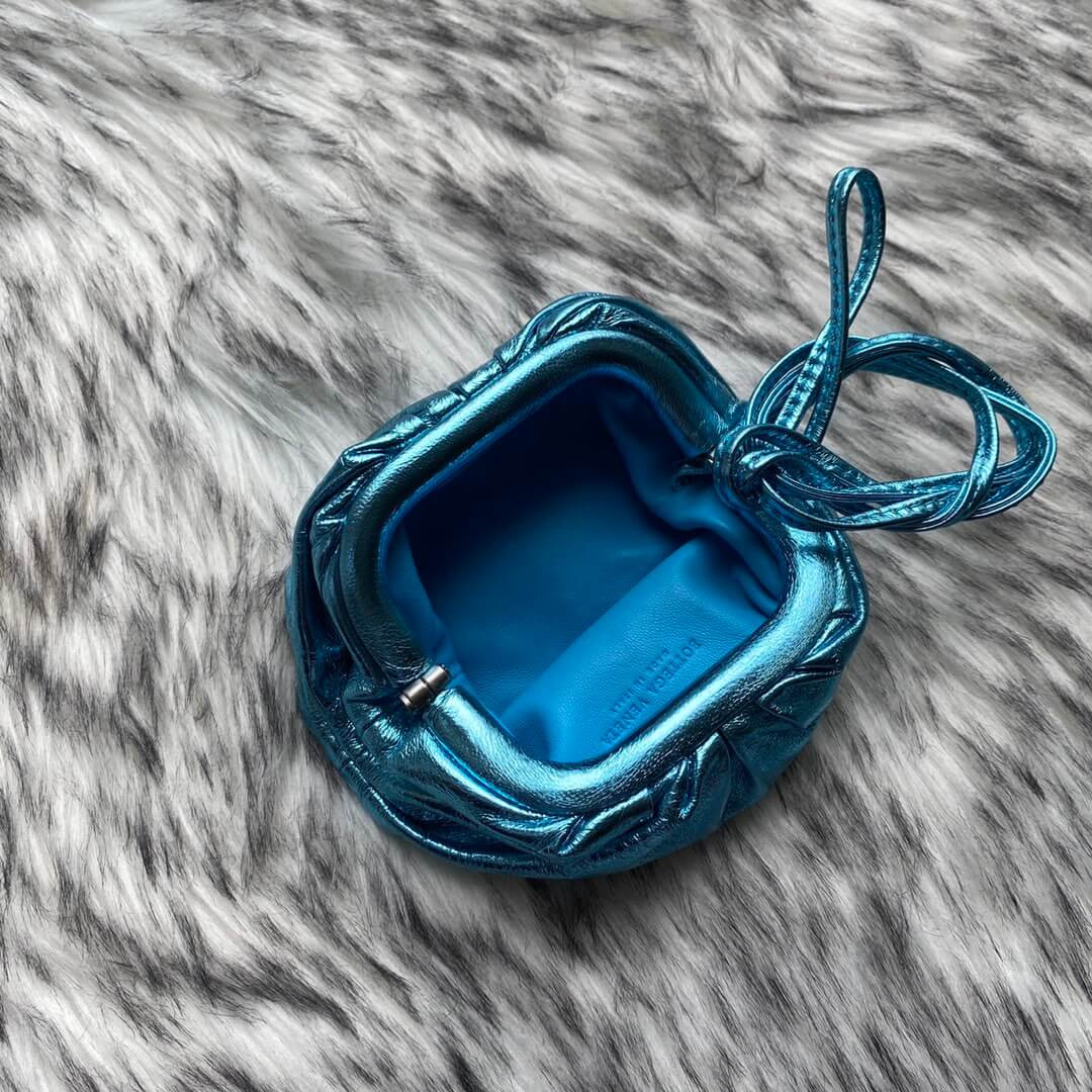 Bottega Veneta The Pouch Mini Clutch In Blue Metallic Leather 1364361