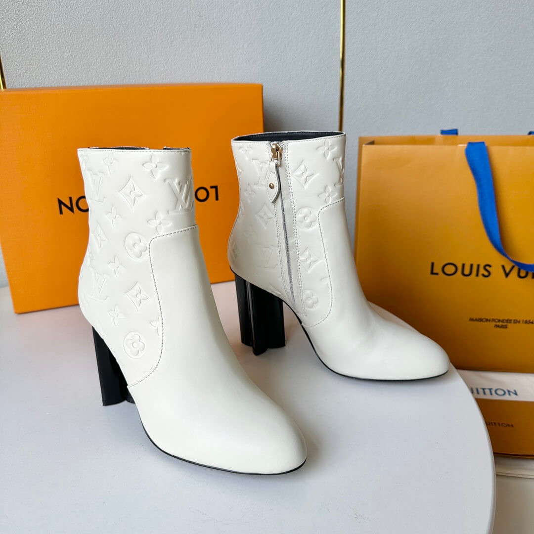 Louis Vuttion Silhouette Ankle Boot 1ABP9M